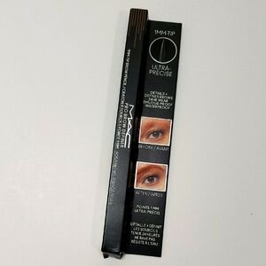 BNIB MAC Cosmetics Pro Brow Definer Strut